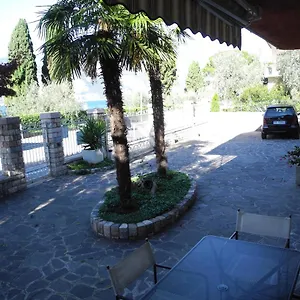 https://residence-le-palme-appartamenti.hotelinveneto.com