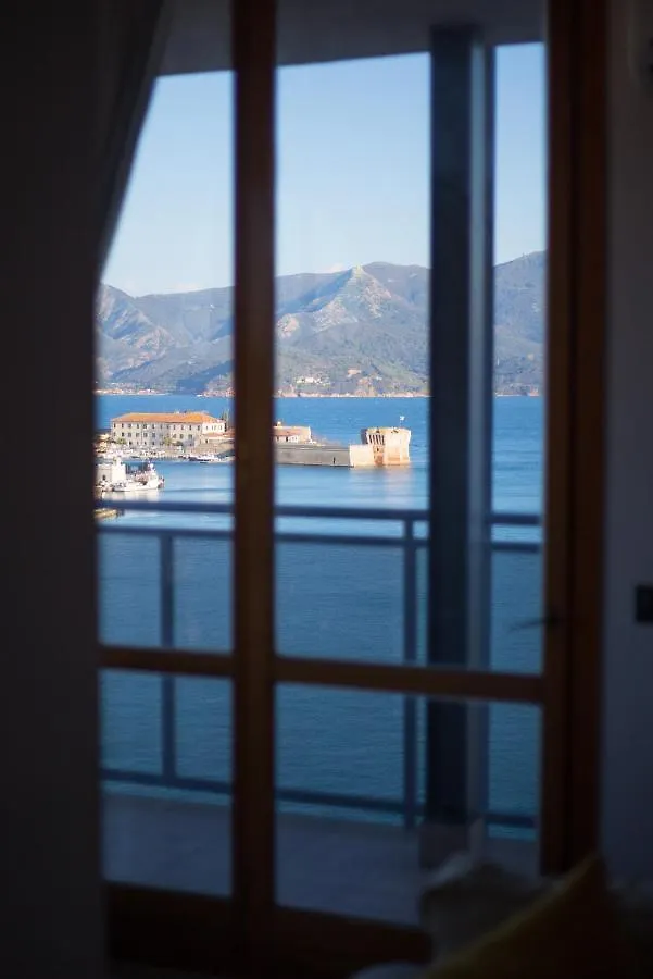 Bed & Breakfast B & B La Terrazza Sul Mare Portoferraio Italy