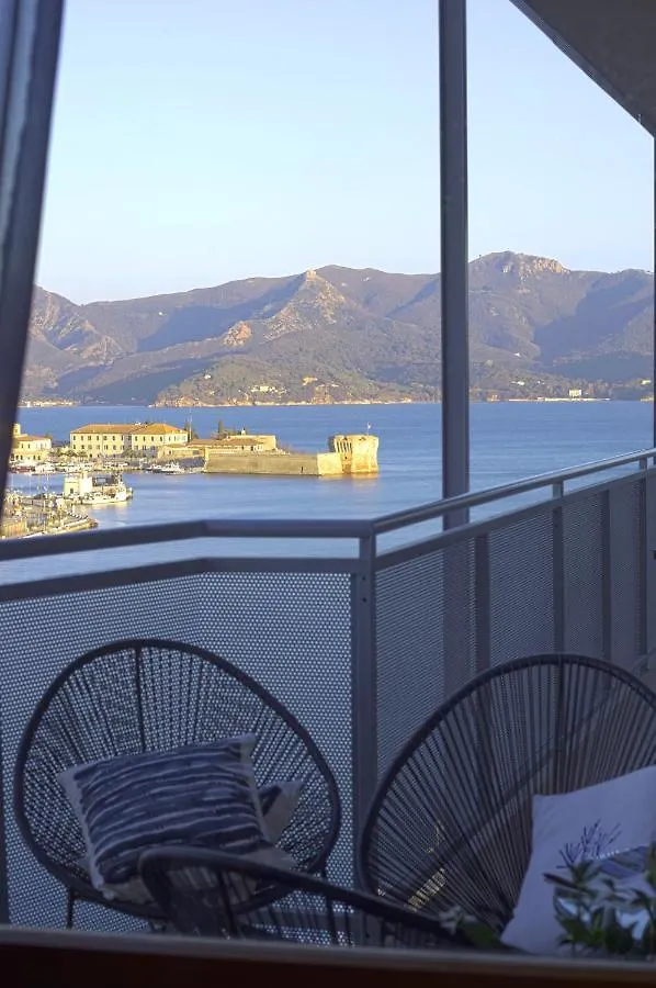 B & B La Terrazza Sul Mare Portoferraio Italy